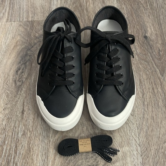 Rag & Bone Standard Issue Black Leather Lace Up Sneakers Size 10 - Picture 3 of 13